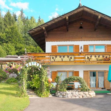 Ferienwohnung Schellander Privatstrand Velden am Worthersee Bagian luar foto